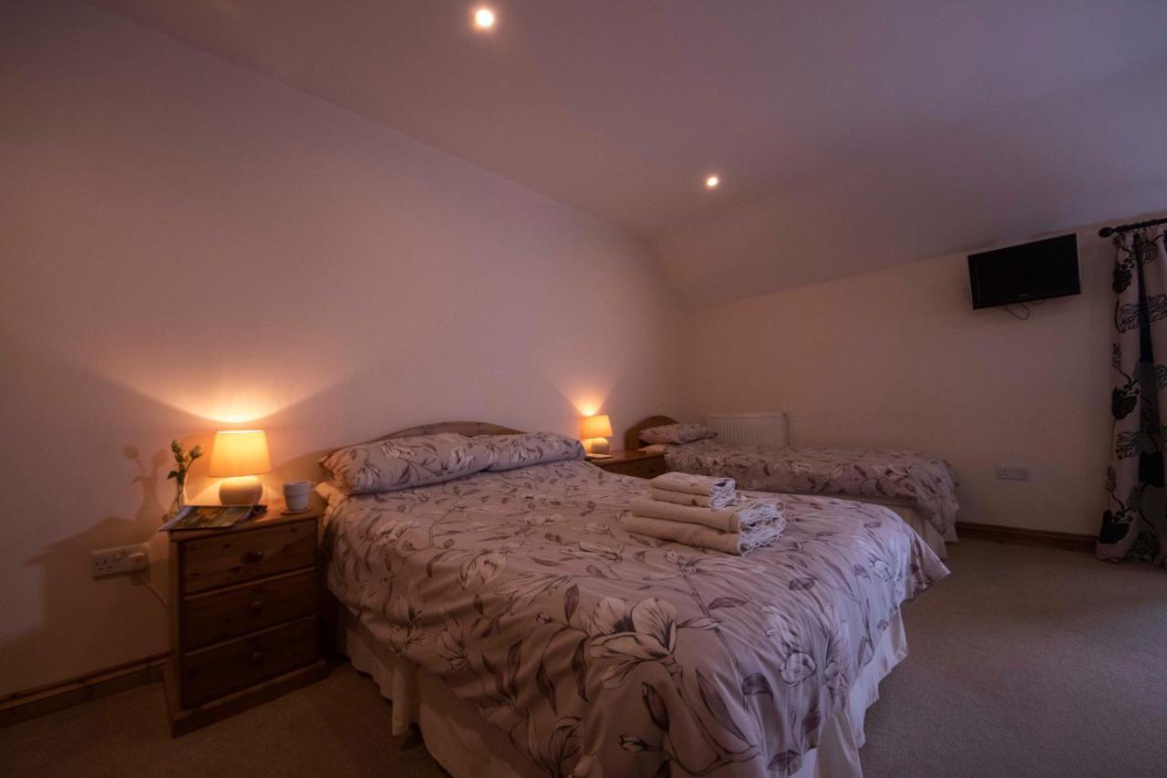 Polhilsa Farm Bed and Breakfast Callington Eksteriør billede