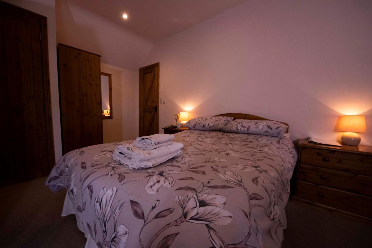 Polhilsa Farm Bed and Breakfast Callington Eksteriør billede